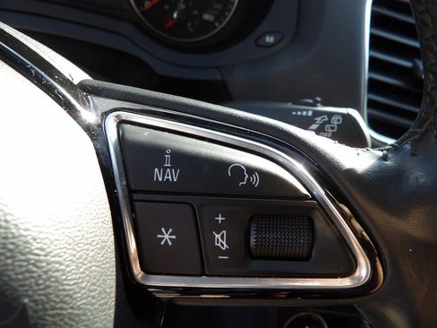 Used 2018 Audi Q3 2.0T Premium Plus w/ Premium Plus Package image 17