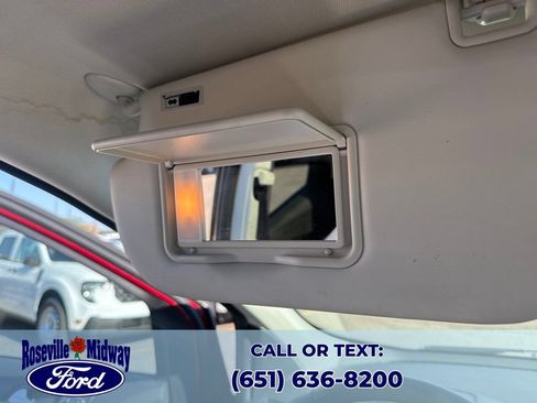 Used 2016 Ford Escape Titanium w/ Equipment Group 301A AWD/4WD image 21