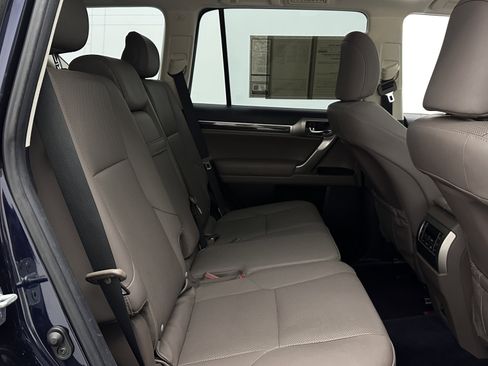 Used 2021 Lexus GX 460 Premium w/ Premium Package AWD/4WD image 35