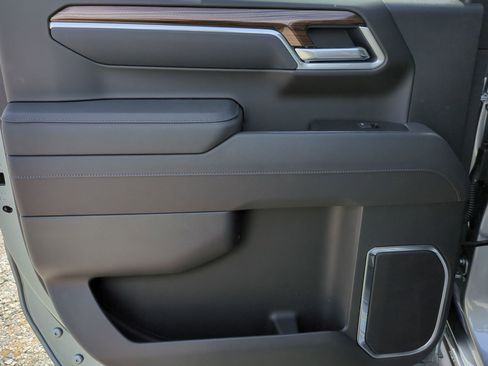 Certified 2026 Chevrolet Silverado 1500 RST image 31