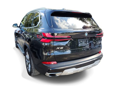 Used 2026 BMW X5 sDrive40i RWD image 3