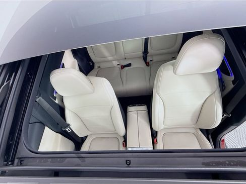 Used 2025 Mercedes-Benz GLC 300 GLC 300 image 23