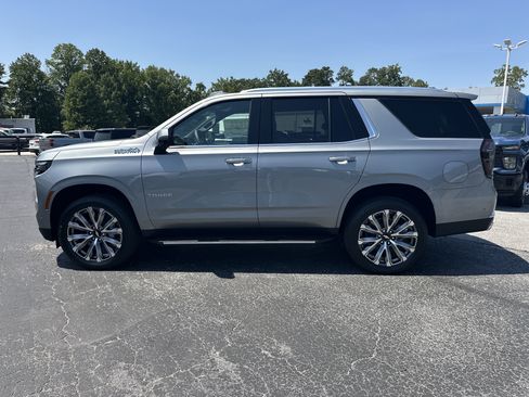 New 2026 Chevrolet Tahoe High Country w/ Sun And Tow Package RWD image 6