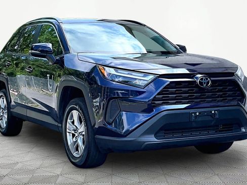 Certified 2025 Toyota RAV4 XLE AWD/4WD image 3