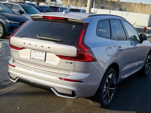 New 2026 Volvo XC60 B5 Plus w/ Protection Package Premier image 10