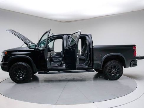 New 2026 Chevrolet Silverado 1500 ZR2 AWD/4WD image 19