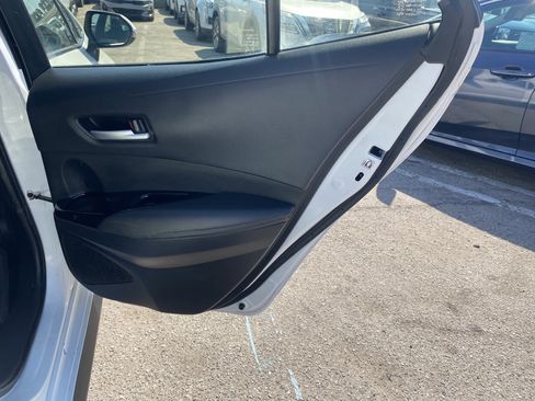 Used 2022 Toyota Corolla SE FWD image 21