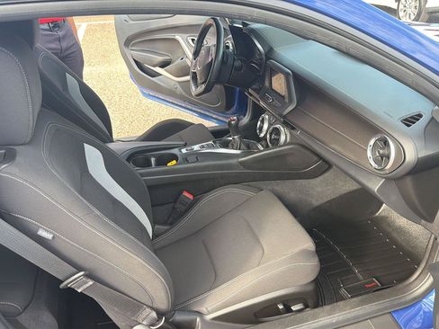 Used 2024 Chevrolet Camaro LT RWD image 14