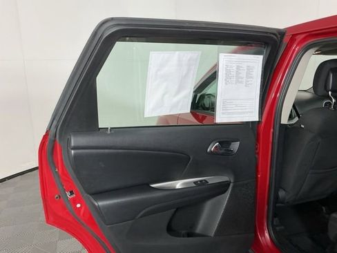 Used 2015 Dodge Journey American Value Package w/ Flexible Seating Group image 24