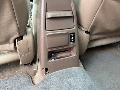Used 2002 Toyota 4Runner Limited AWD/4WD image 24