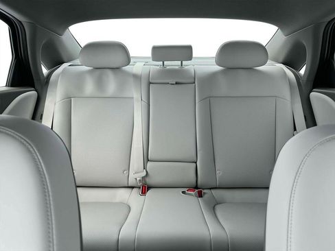 New 2025 Hyundai Ioniq 6 SEL image 17