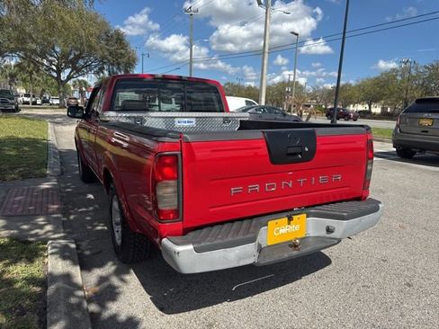 Used 2004 Nissan Frontier XE w/ (VTP) Value Truck Pkg image 5