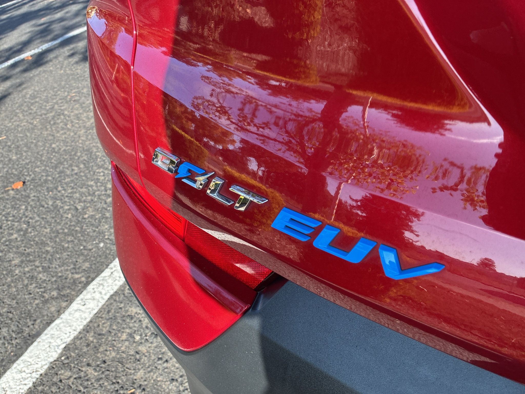 Used 2022 Chevrolet Bolt EUV LT FWD image 7