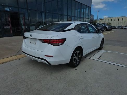 Used 2022 Nissan Sentra SV w/ All-Weather Package image 4