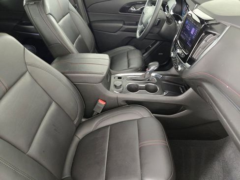 Used 2024 Chevrolet Traverse RS FWD image 15