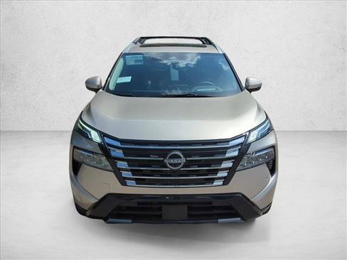 New 2026 Nissan Rogue Platinum w/ Platinum Premium Package AWD/4WD image 2