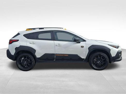 Used 2024 Subaru Crosstrek 2.5i Wilderness w/ Wilderness Package image 7