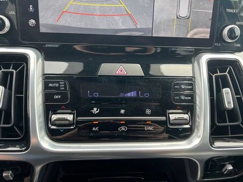 Certified 2023 Kia Sorento SX AWD/4WD image 22