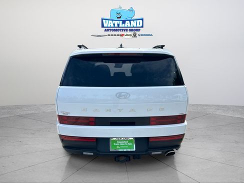 Used 2025 Hyundai Santa Fe SEL AWD/4WD image 4