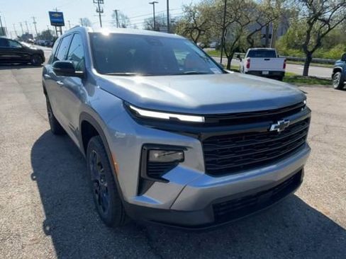 New 2026 Chevrolet Traverse LT w/ Midnight/Sport Edition AWD/4WD image 4