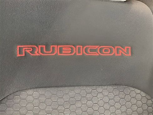 Certified 2021 Jeep Wrangler Unlimited Rubicon image 41