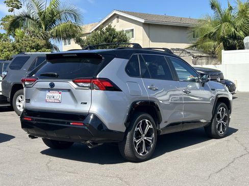 Used 2024 Toyota RAV4 XSE w/ Premium Package AWD/4WD image 3
