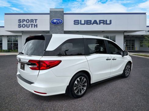 Used 2024 Honda Odyssey EX-L image 3