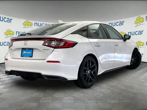 Used 2023 Honda Civic Sport image 6