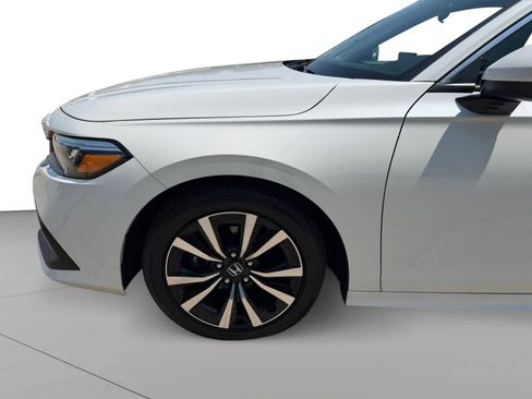 Used 2023 Honda Civic EX image 19
