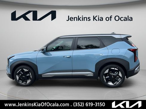 New 2027 Kia Seltos S FWD image 6