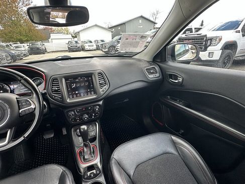 Used 2020 Jeep Compass Trailhawk AWD/4WD image 50