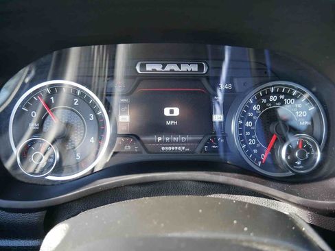 Certified 2024 RAM 2500 Laramie image 46