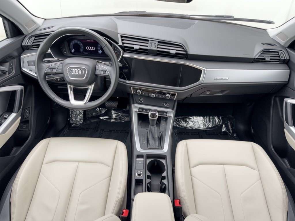 Used 2024 Audi Q3 2.0T Premium AWD/4WD image 17