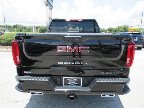 New 2026 GMC Sierra 1500 Denali w/ Denali Reserve Package AWD/4WD image 6