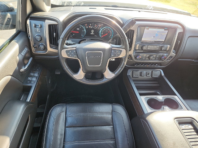 Certified 2018 GMC Sierra 2500 Denali w/ Duramax Plus Package AWD/4WD image 11