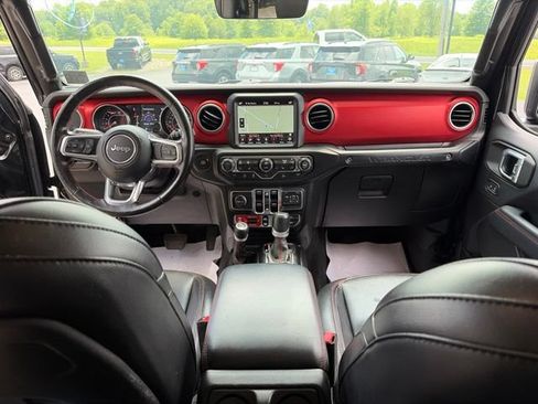 Used 2021 Jeep Wrangler Unlimited Rubicon AWD/4WD image 30