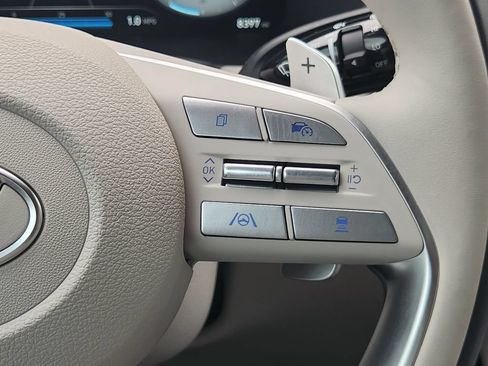 Certified 2025 Hyundai Palisade Calligraphy FWD image 29
