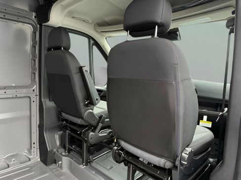 New 2025 RAM ProMaster 1500 w/ Convenience Group image 11