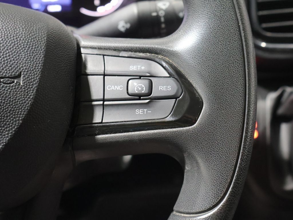 Used 2023 RAM ProMaster 3500 w/ Safety Group FWD image 28