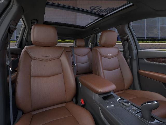 Used 2026 Cadillac XT5 Premium Luxury w/ Driver Assist Package FWD image 16