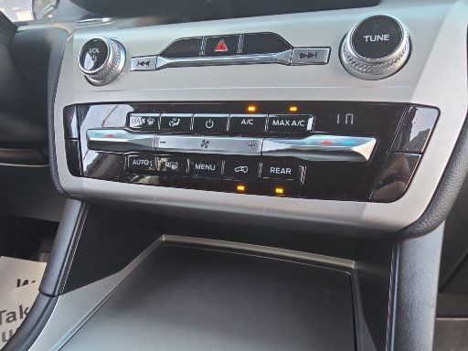 Certified 2021 Ford Explorer XLT AWD/4WD image 5