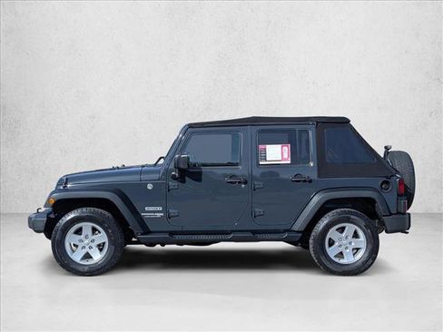 Used 2018 Jeep Wrangler Unlimited Sport S image 8
