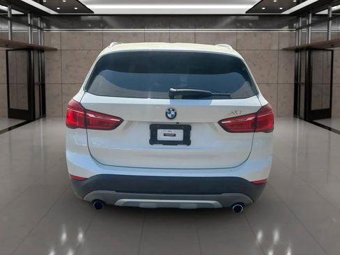 Used 2017 BMW X1 sDrive28i image 4