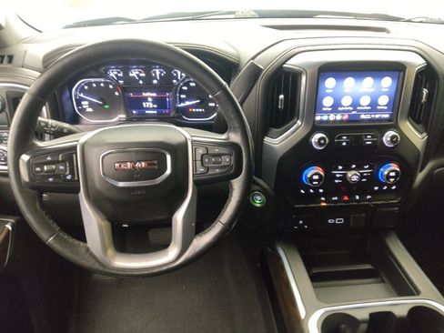 Used 2021 GMC Sierra 1500 SLT RWD image 22