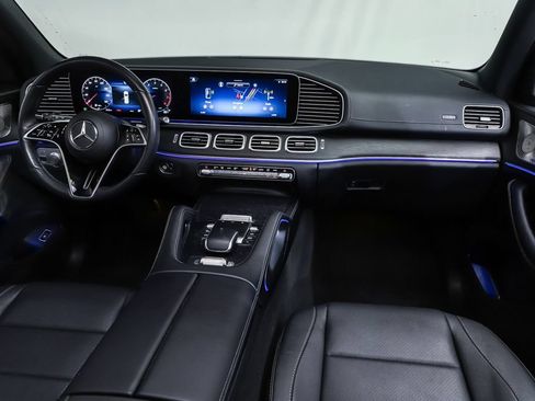 Certified 2025 Mercedes-Benz GLS 450 4MATIC image 8