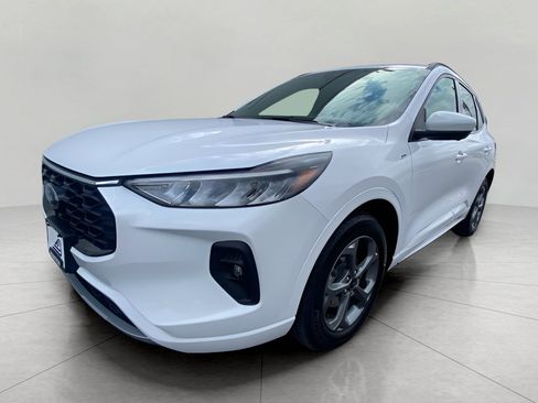 Certified 2023 Ford Escape ST-Line Select w/ Tech Pack #2 AWD/4WD image 13
