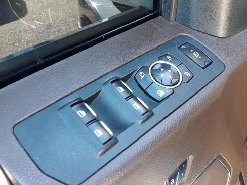 Used 2017 Ford F250 King Ranch AWD/4WD image 22