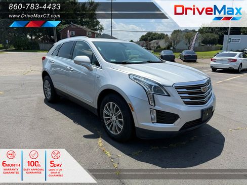Used 2017 Cadillac XT5 Luxury image 1