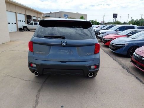 Used 2023 Honda Passport EX-L image 5