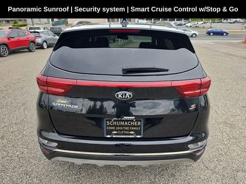 Used 2020 Kia Sportage S w/ S Premium Package AWD/4WD image 4